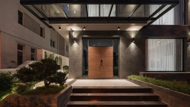 Ứng dụng các hướng cát vào thiết kế mặt tiền giúp tối đa hóa nguồn năng lượng tích cực cho không gian sống