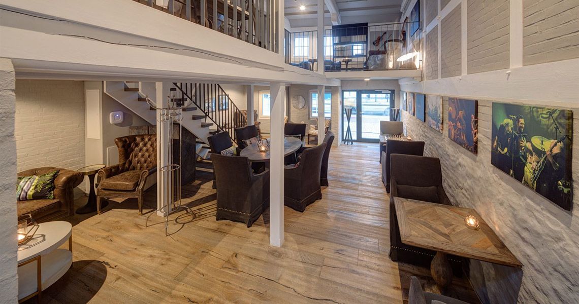 HOTEL HAFEN — 1